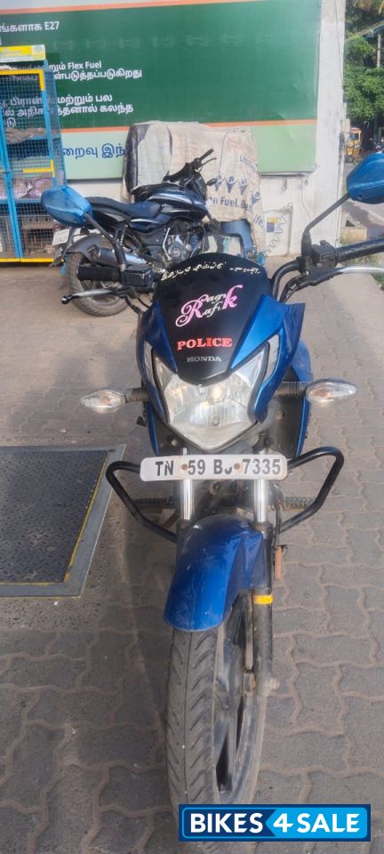 Blue Honda Livo 110