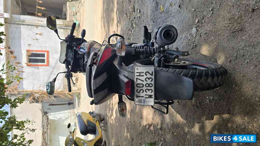 Matt Sparkle Black Red Bajaj Pulsar 150 Twin Disc BS6 Matt Sparkle Black Red Bajaj Pulsar 150 Twin Disc BS6