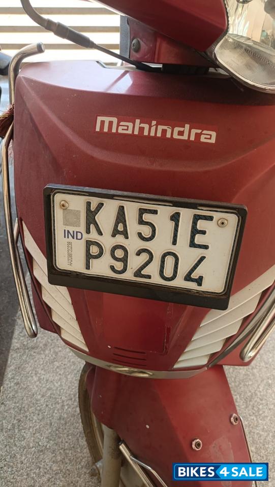 Mahindra Gusto