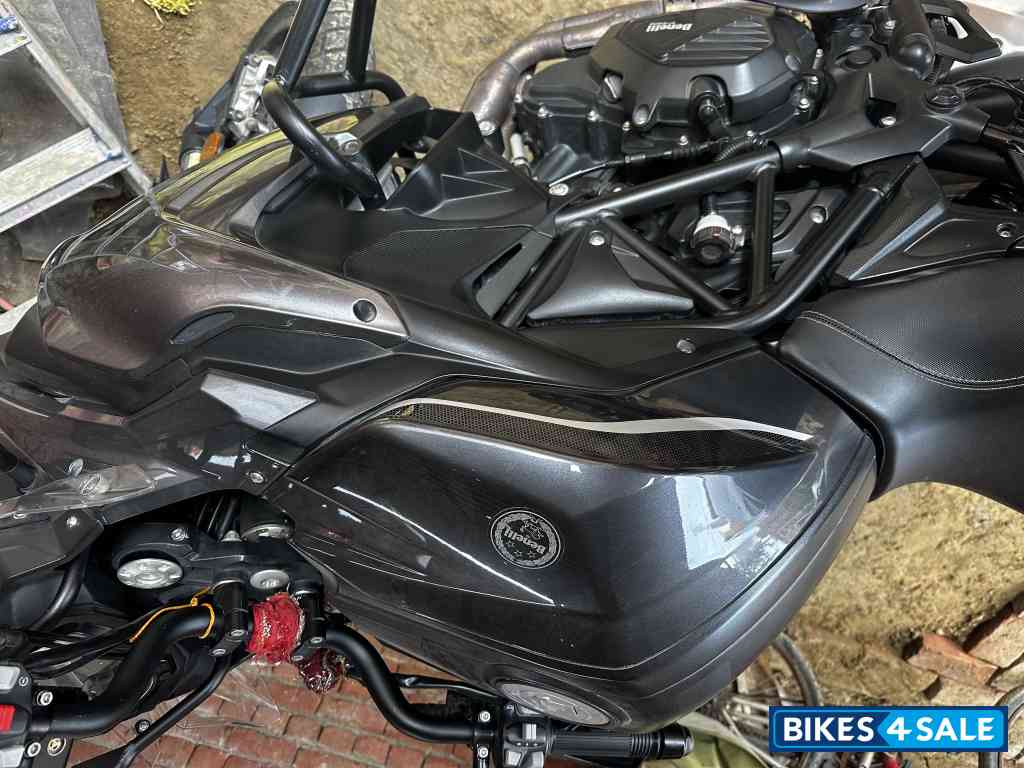Benelli TRK 502 Benelli TRK 502