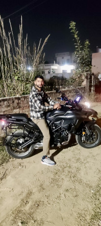 Benelli TRK 502
