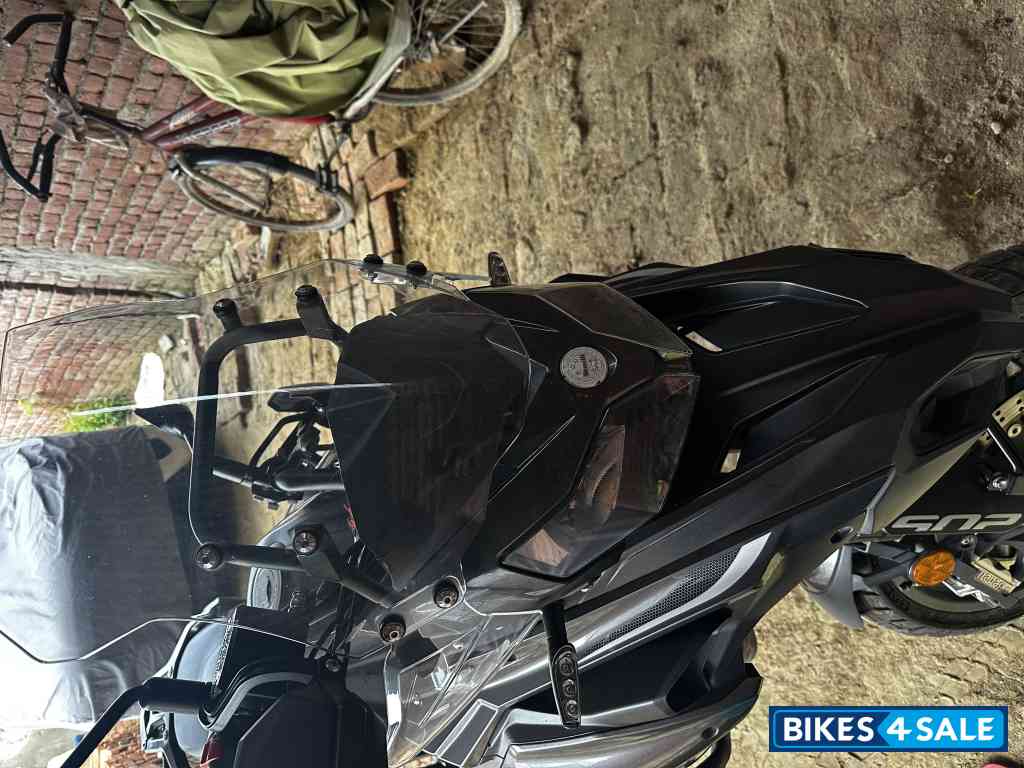 Benelli TRK 502 Benelli TRK 502