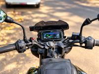 Black TVS Raider Black Panther Edition