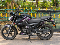 Black TVS Raider Black Panther Edition