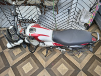 Bajaj V15 2016 Model