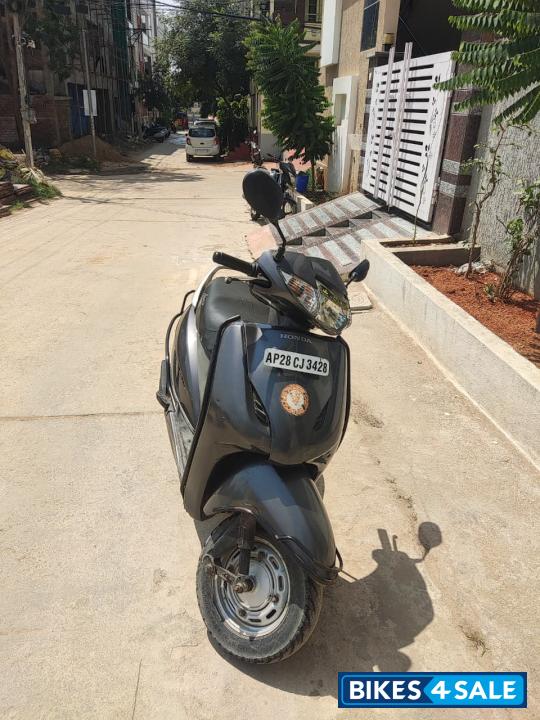 Grey Honda Activa