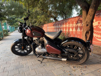 Jawa 42 Bobber Black Mirror 2025 Model
