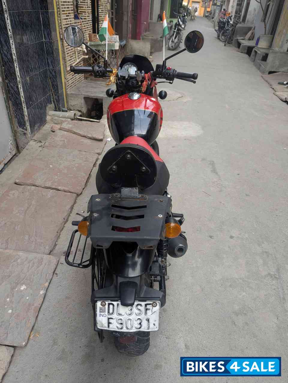 Rebel Red And Black Royal Enfield Hunter 350 Metro Rebel Red And Black Royal Enfield Hunter 350 Metro