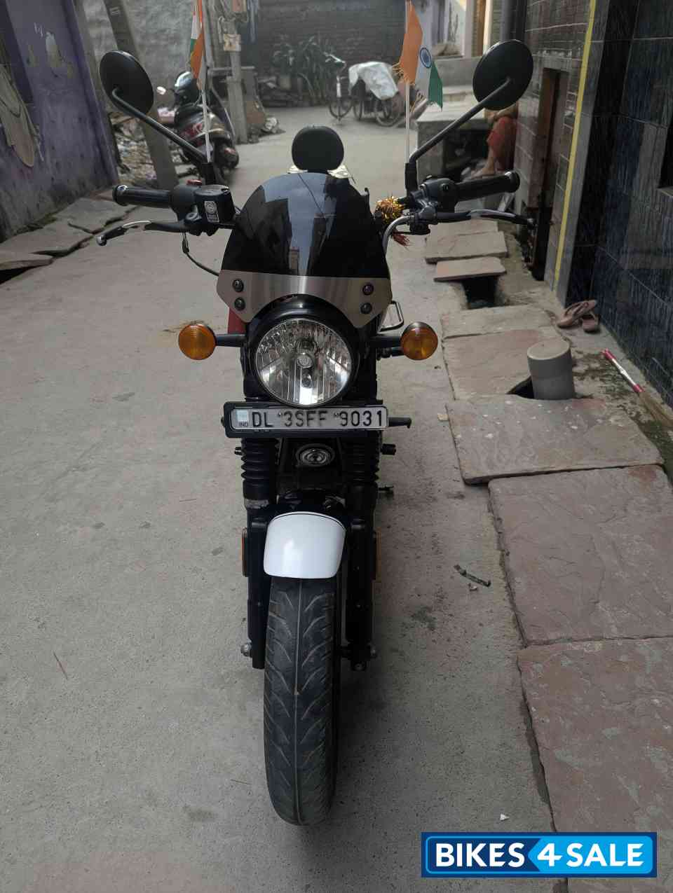 Rebel Red And Black Royal Enfield Hunter 350 Metro Rebel Red And Black Royal Enfield Hunter 350 Metro