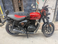 Rebel Red And Black Royal Enfield Hunter 350 Metro