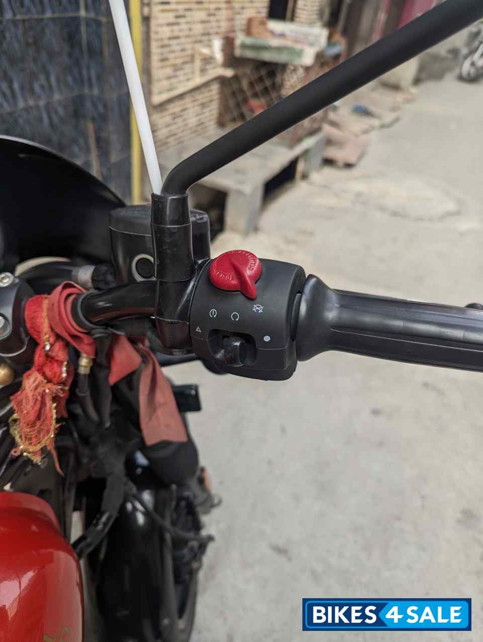 Rebel Red And Black Royal Enfield Hunter 350 Metro Rebel Red And Black Royal Enfield Hunter 350 Metro