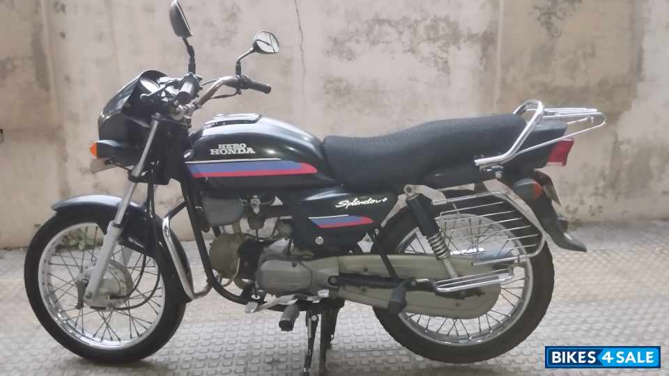 Black Hero Splendor Plus