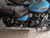 Blue Royal Enfield 2022 Meteor 350