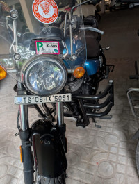Blue Royal Enfield 2022 Meteor 350