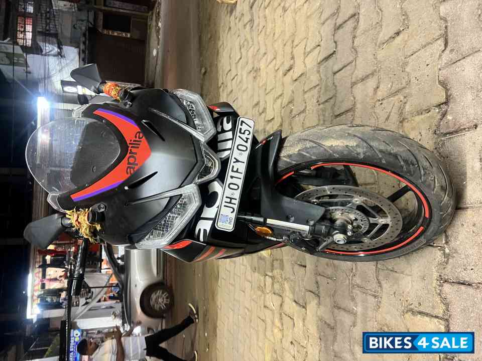 Black Aprilia RS 457 Black Aprilia RS 457