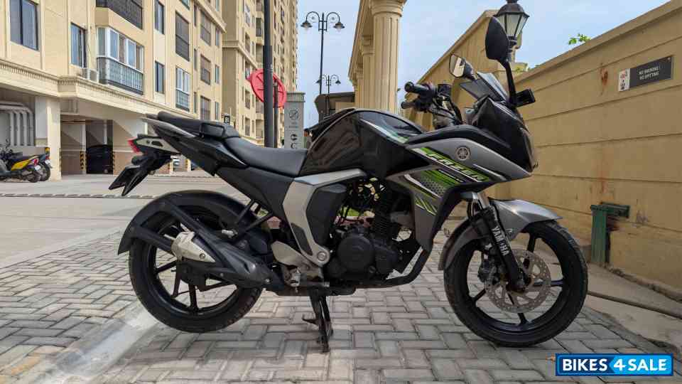 Yamaha Fazer FI V2 Yamaha Fazer FI V2