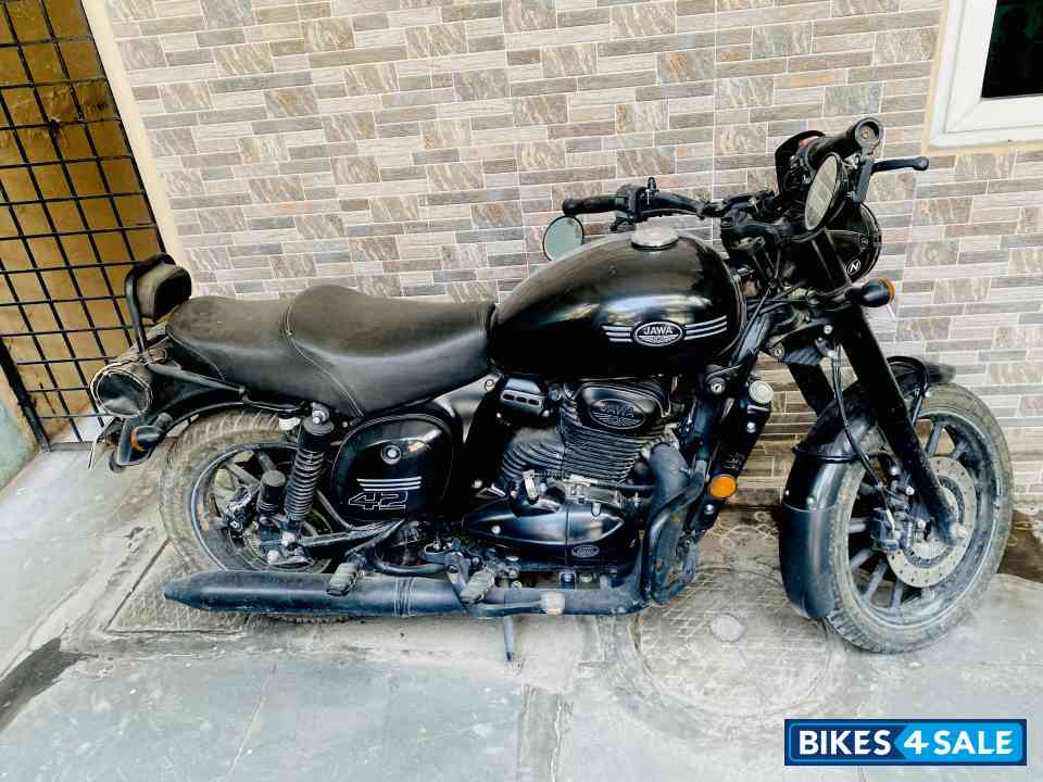 Matte Black Jawa forty two Matte Black Jawa forty two
