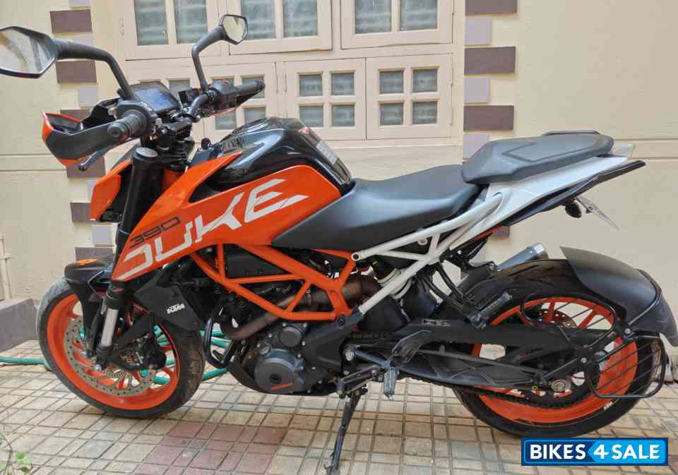KTM Duke 390