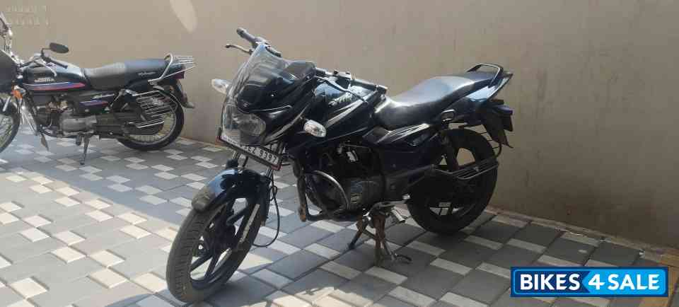 Bajaj Pulsar 125