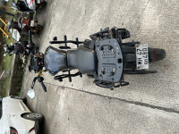 Black Bajaj Dominar 250