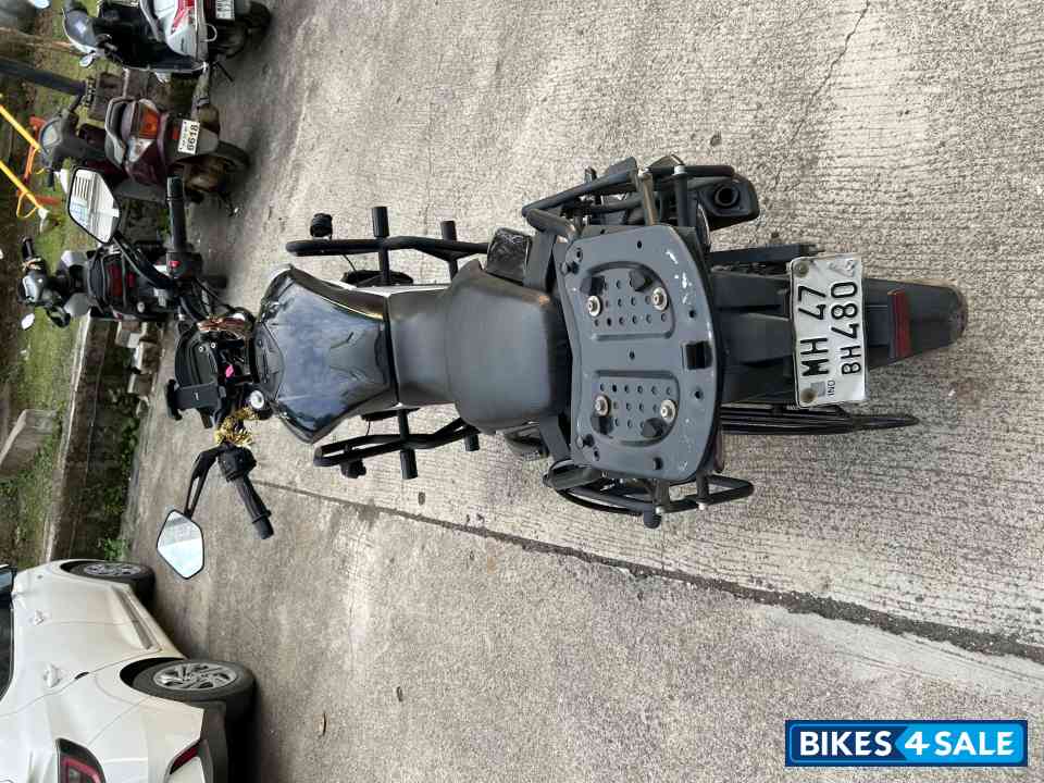 Black Bajaj Dominar 250 Black Bajaj Dominar 250
