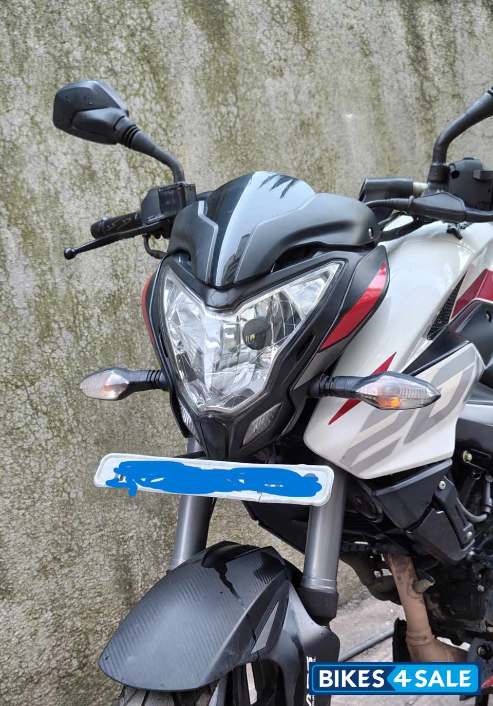 Bajaj Pulsar 200 NS ABS