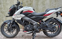 Bajaj Pulsar 200 NS ABS