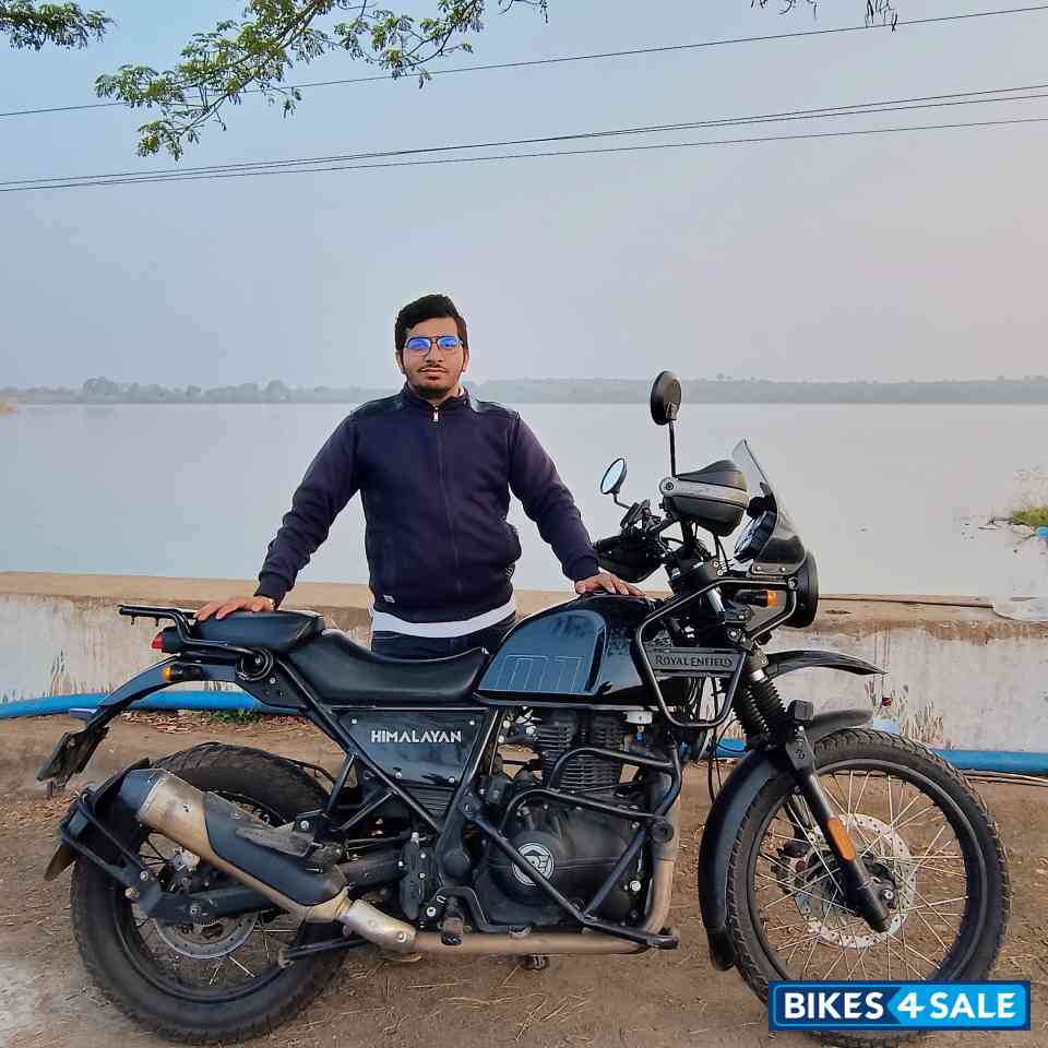 Matt Black Royal Enfield Himalayan