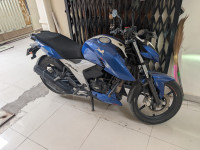 Blue TVS Apache RTR 160 4V