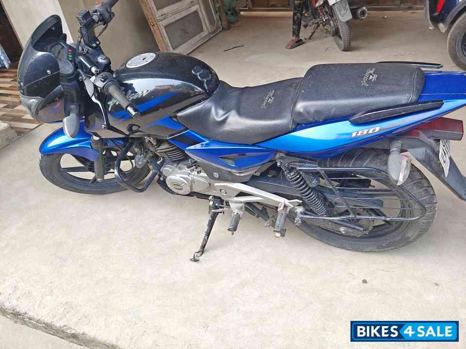 Bajaj Pulsar 180 DTSi Bajaj Pulsar 180 DTSi
