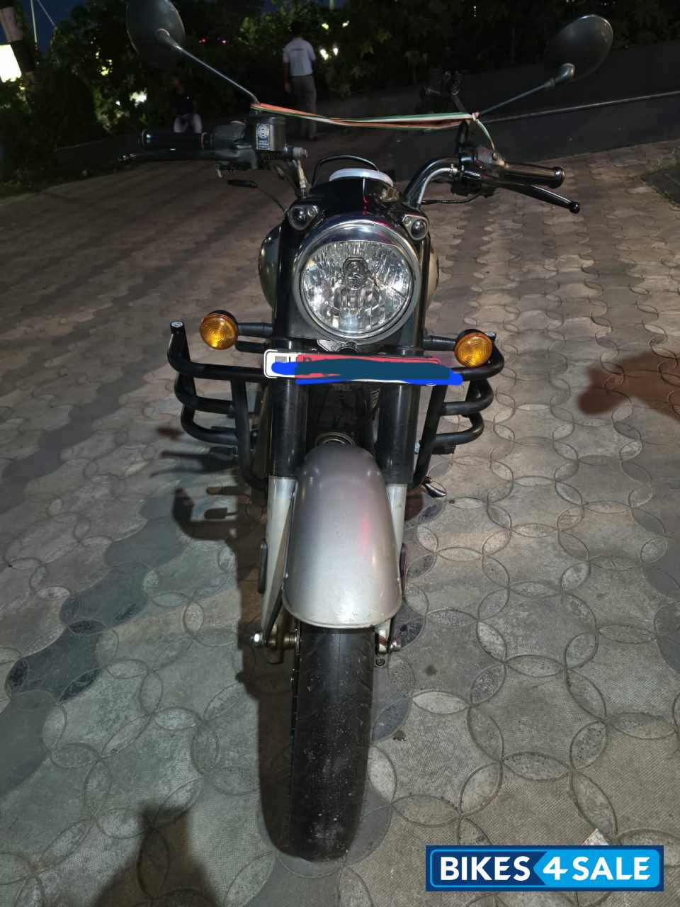 Dark Gun Metalgray Royal Enfield Classic 350 Dual Channel BS6 Dark Gun Metalgray Royal Enfield Classic 350 Dual Channel BS6
