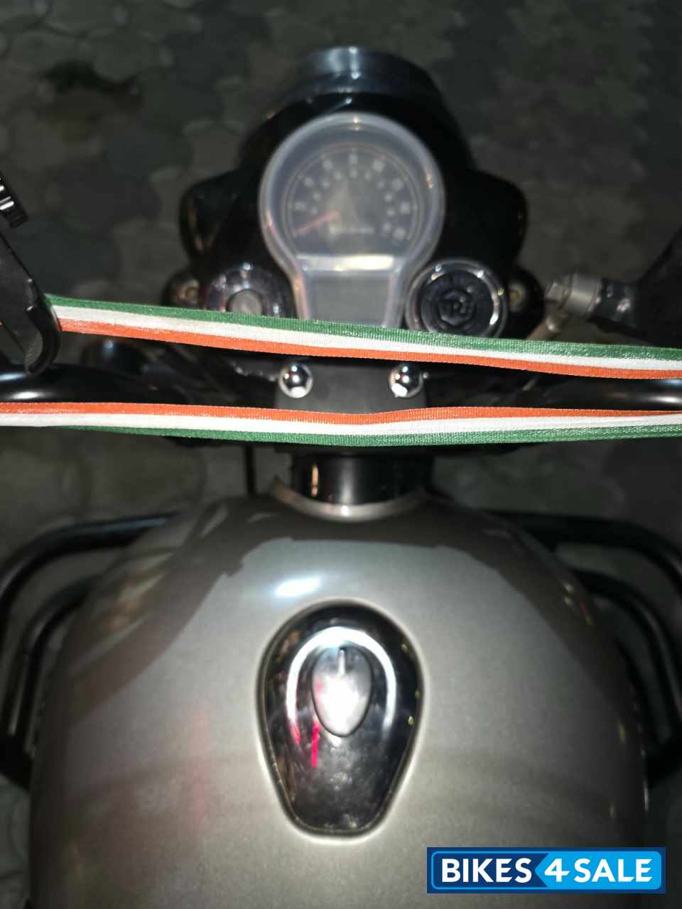 Dark Gun Metalgray Royal Enfield Classic 350 Dual Channel BS6 Dark Gun Metalgray Royal Enfield Classic 350 Dual Channel BS6