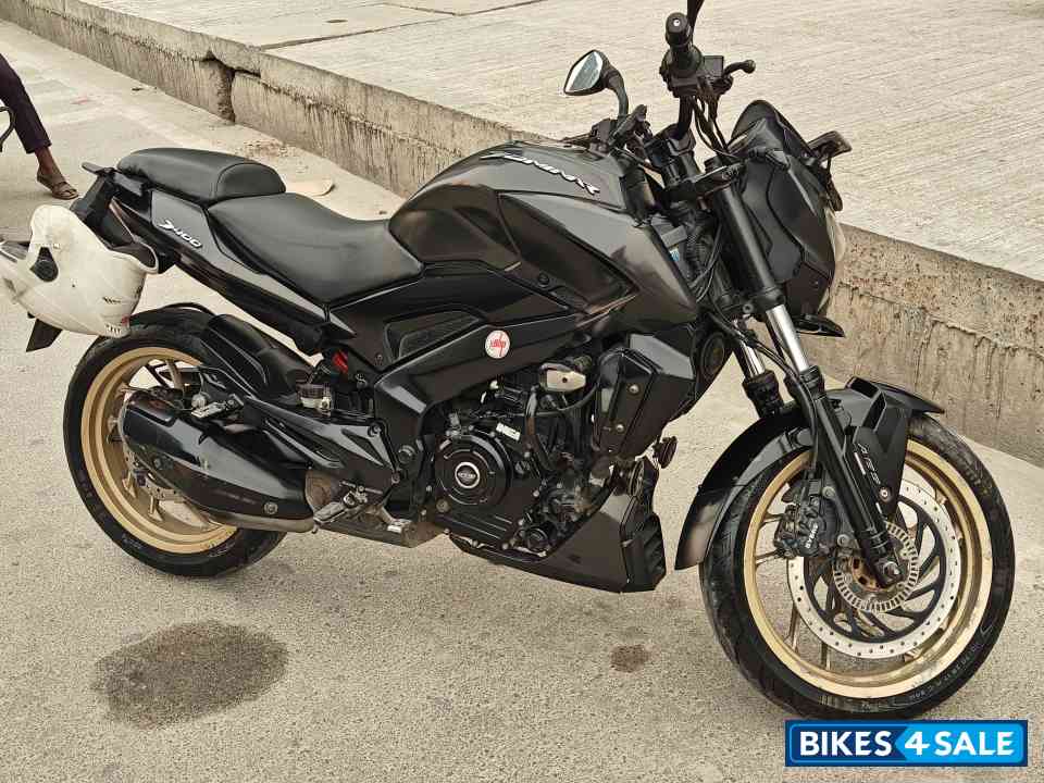 Bajaj Dominar 400