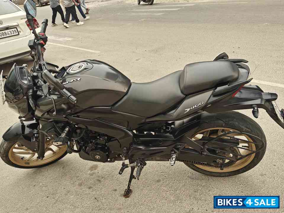 Bajaj Dominar 400 Bajaj Dominar 400