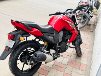 Red Yamaha FZ16