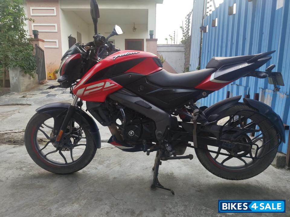 Bajaj Pulsar NS 125