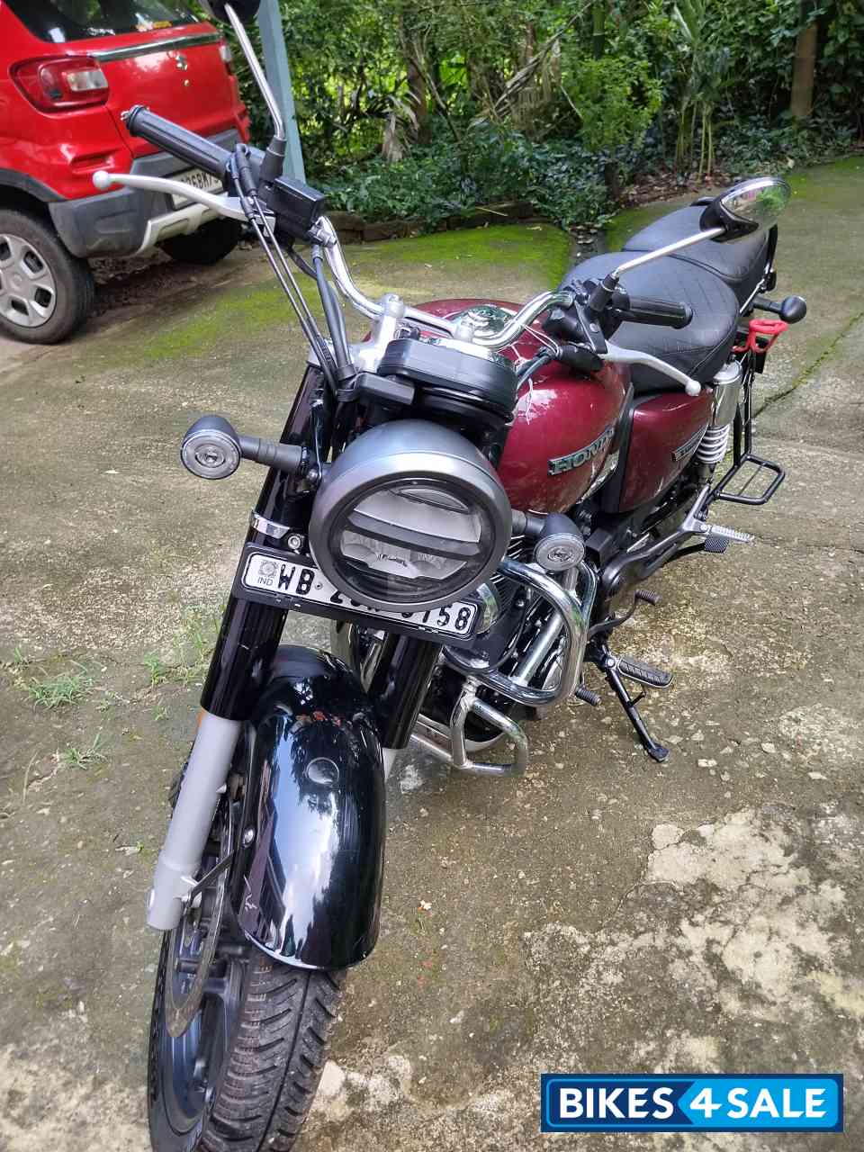 Honda CB350 DLX