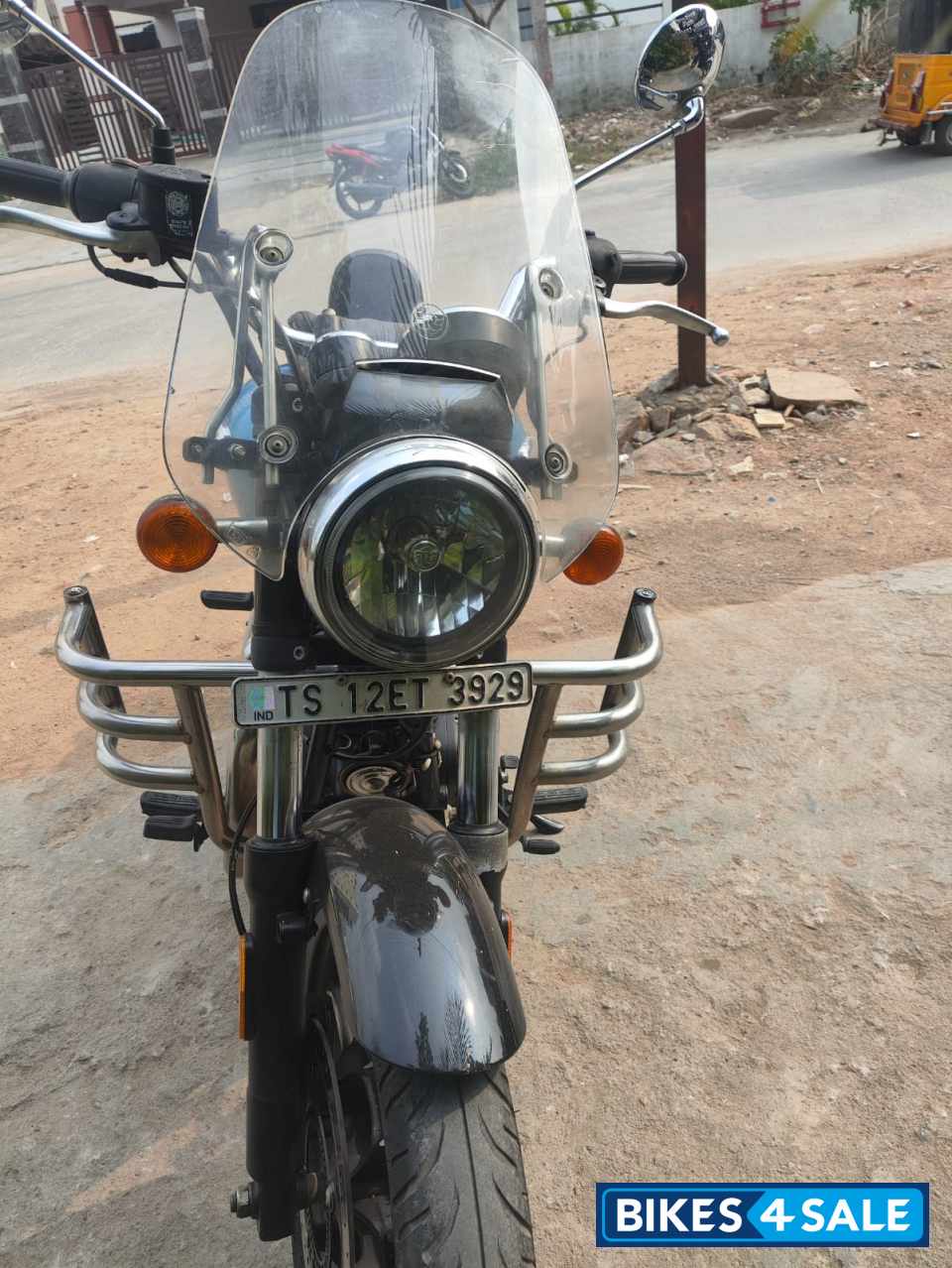 Royal Enfield Meteor 350 Supernova Royal Enfield Meteor 350 Supernova