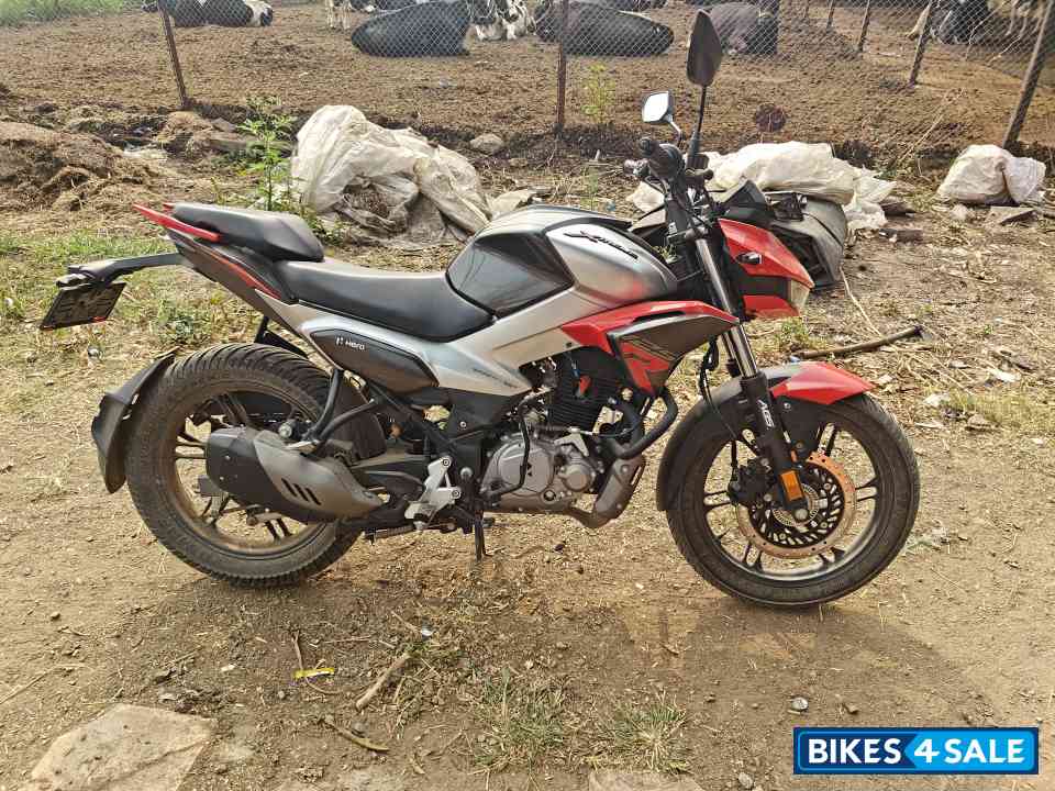 Red Hero Xtreme 125R