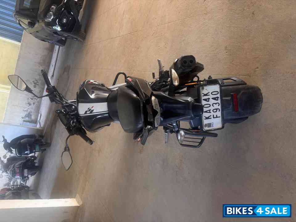 TVS Apache RTR 160 4V TVS Apache RTR 160 4V