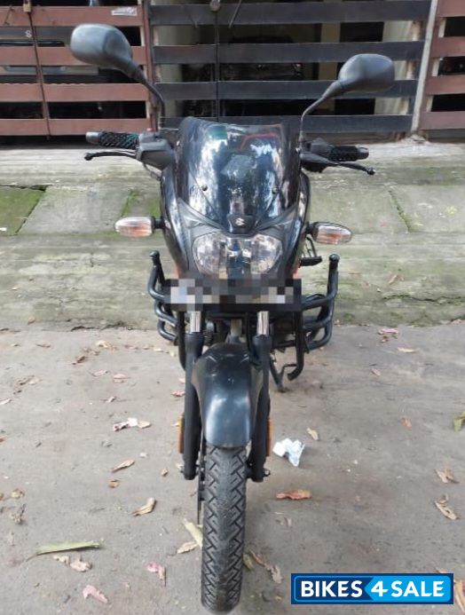 Black Bajaj Pulsar 125 Black Bajaj Pulsar 125