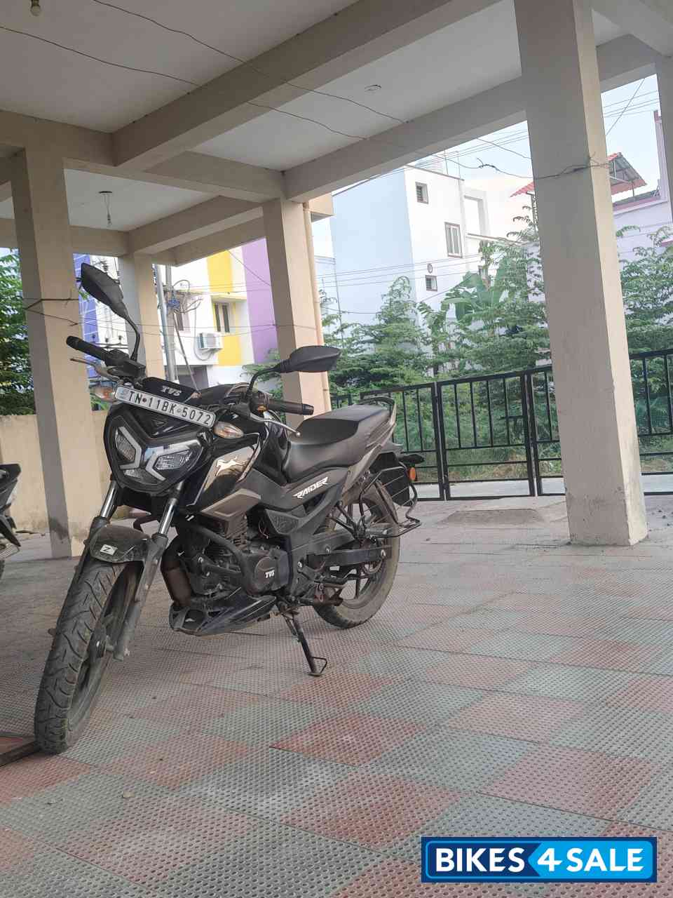 TVS Raider Single Seat