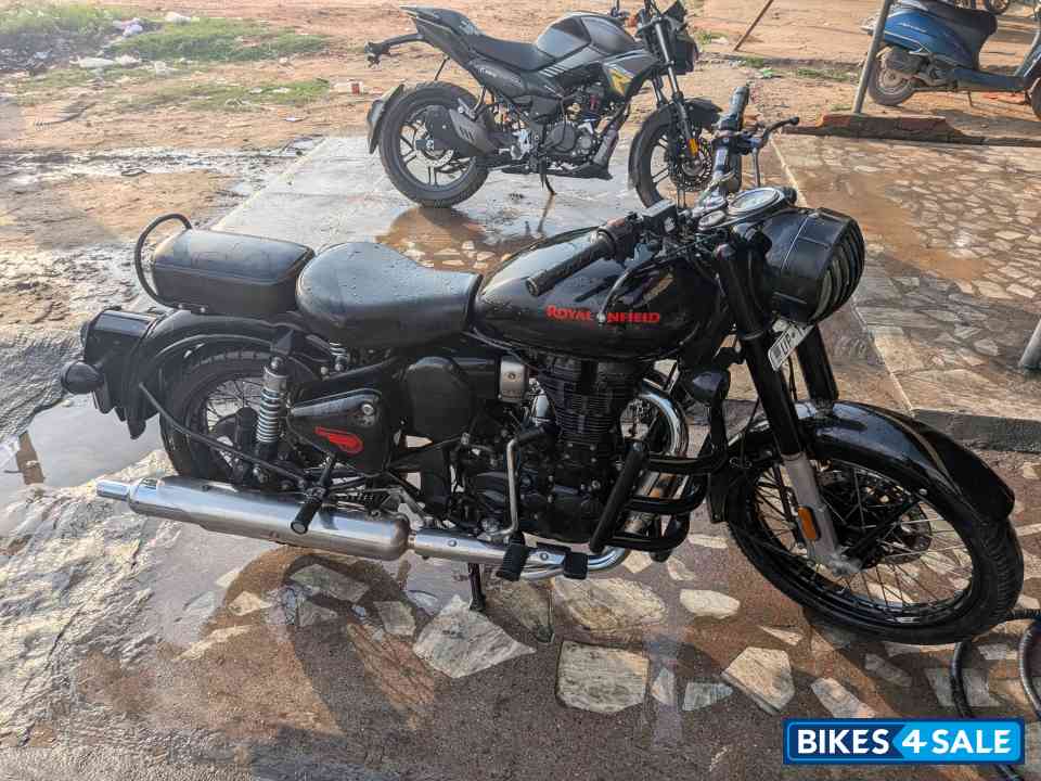 Royal Enfield Classic 350