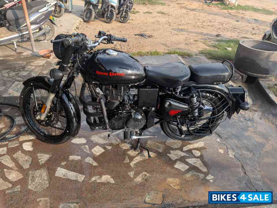 Royal Enfield Classic 350 Royal Enfield Classic 350