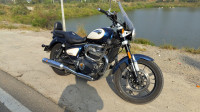 Royal Enfield Super Meteor 650