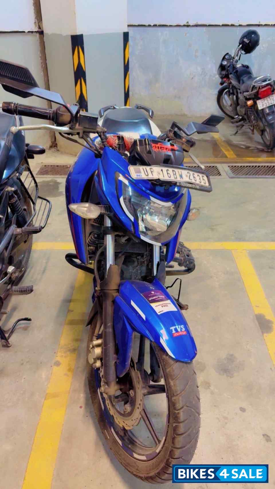 TVS Apache RTR 160 4V TVS Apache RTR 160 4V