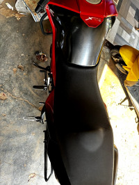 Sport Red Hero Xtreme 160R BS6