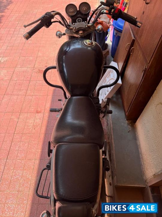 Blue Royal Enfield Thunderbird 350 Blue Royal Enfield Thunderbird 350