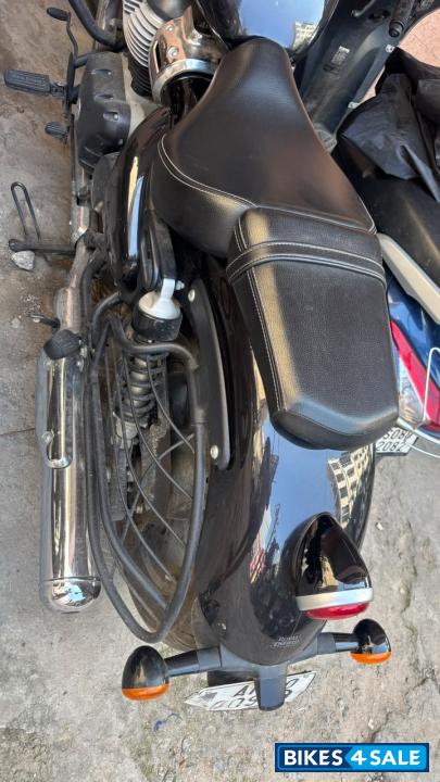 Astral Black Royal Enfield Super Meteor 650 Astral Black Royal Enfield Super Meteor 650