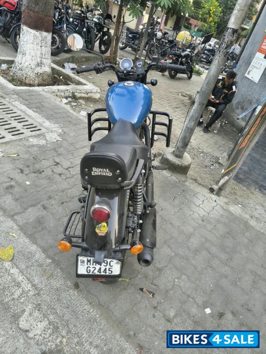Fireball Blue Royal Enfield Meteor 350 Fireball Blue Royal Enfield Meteor 350